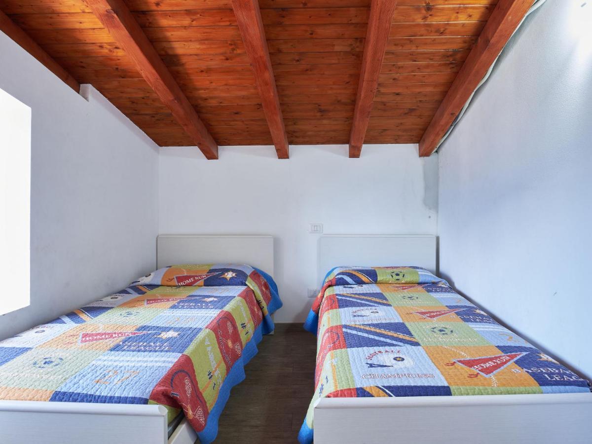 Apartment Rustico Maria - Dma390 By Interhome Vercana Luaran gambar